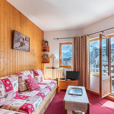 Bright Cocoon With Balcony And View On The Valley